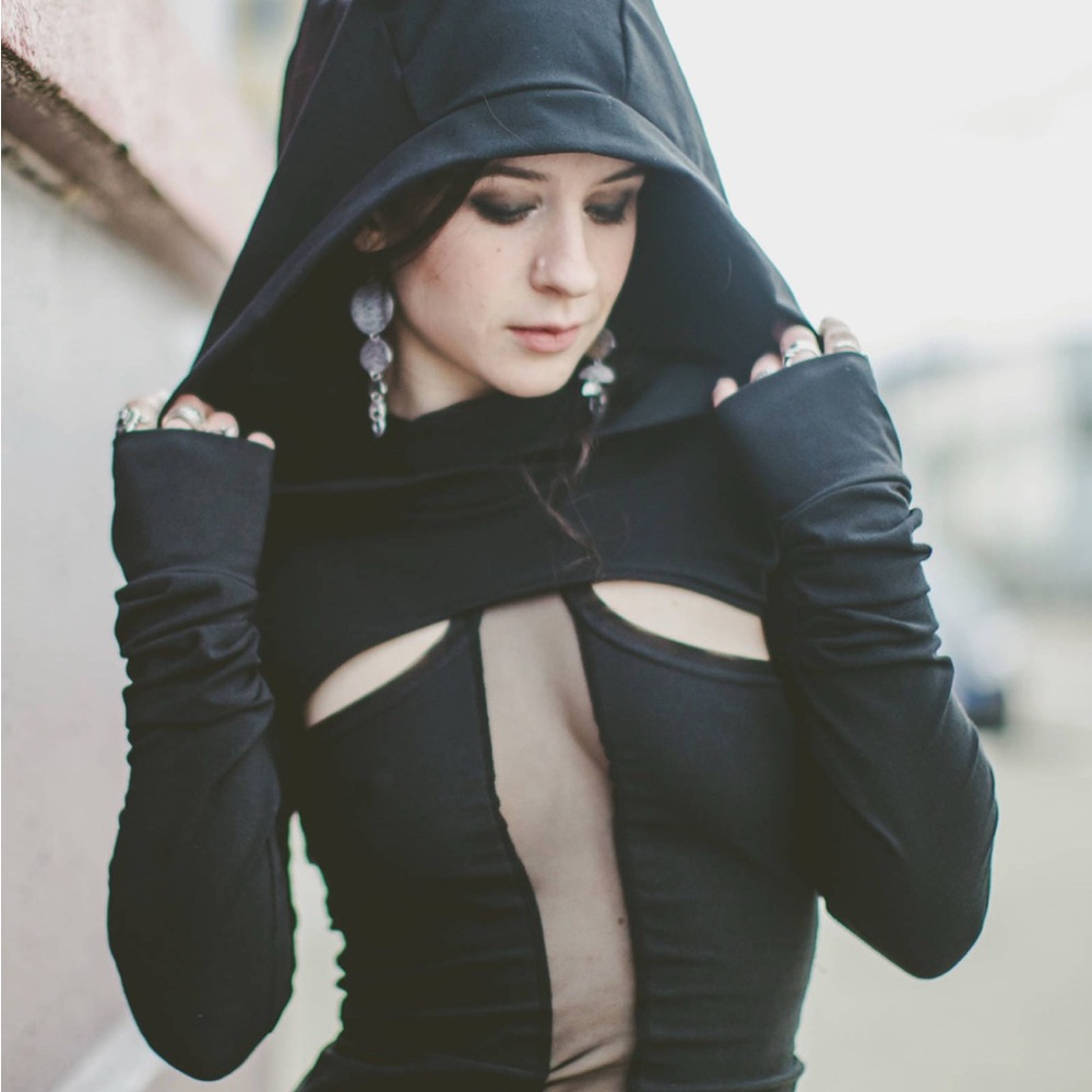 NWOT Black Hooded Shrug